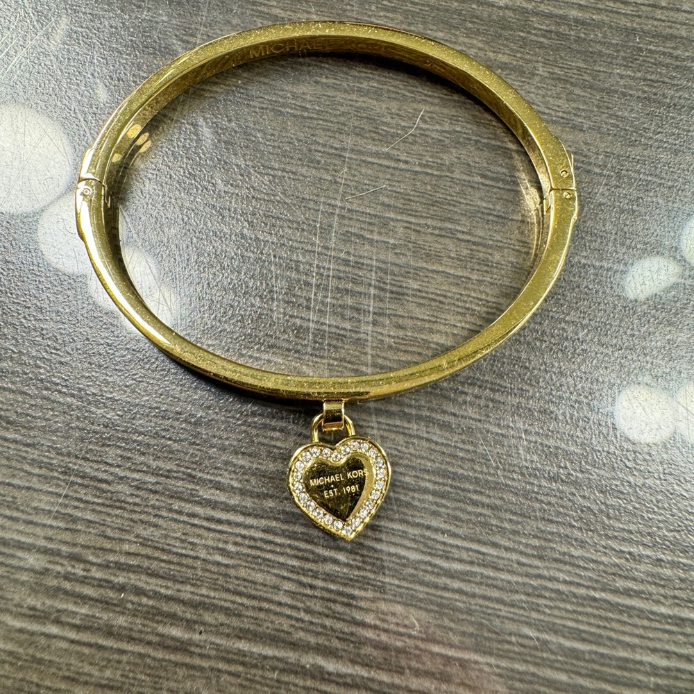 Michael Kors Gold Heart Charm Bracelet